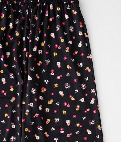 Daytrip Girls - Floral Print Jumpsuit BACK_POCKET