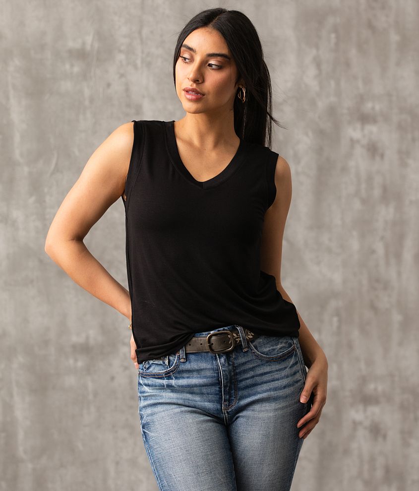 Buckle Black Eased V-Neck Tank Top - Women's Tank Tops in Black | Buckle