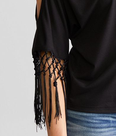 Daytrip Weaved Fringe Top misc detail 1 view