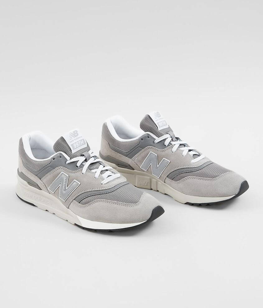 New Balance 977H Classic Suede Shoe Men's Shoes in Mabledhead Silver |