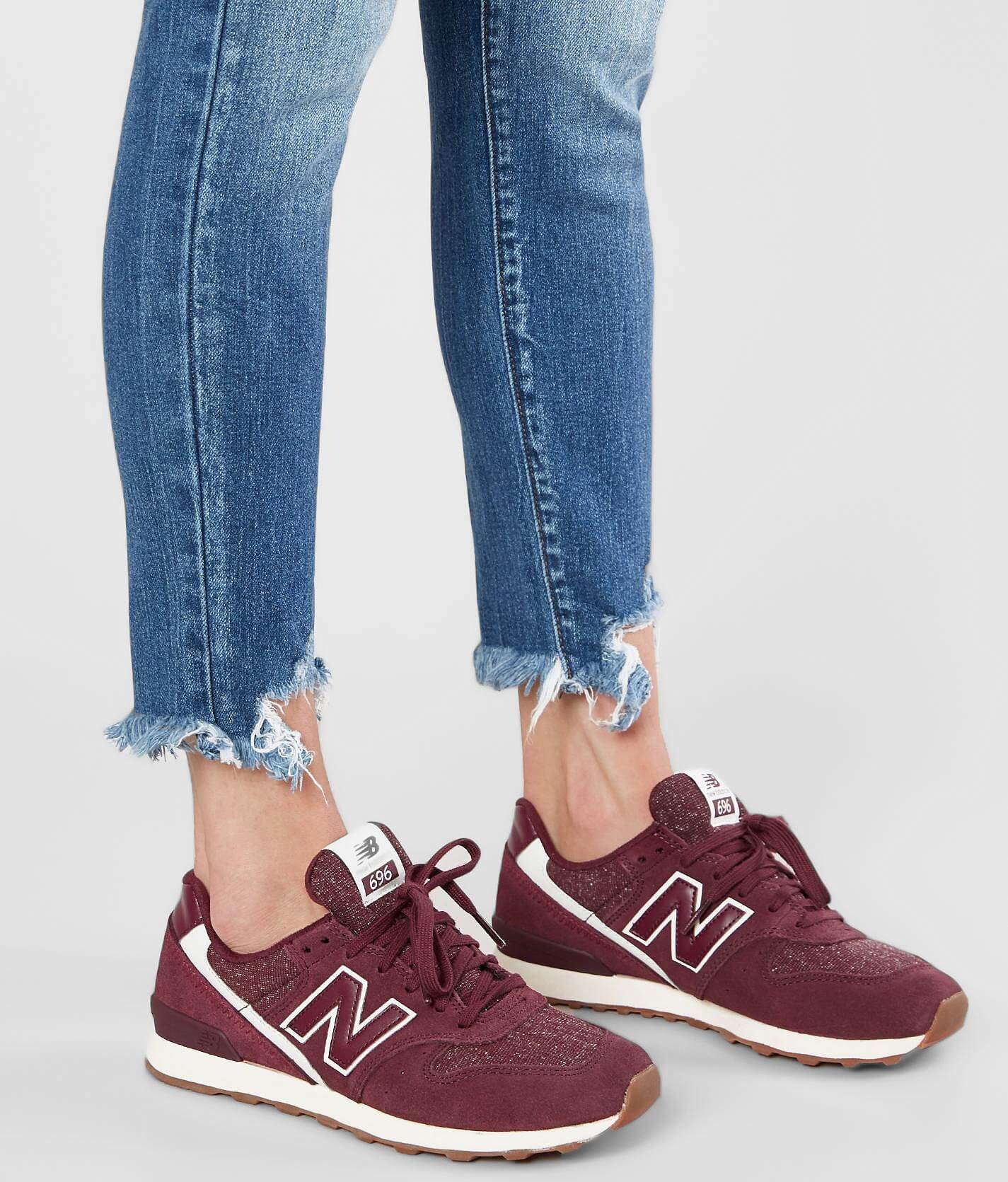 new balance women's suede 696 shoes
