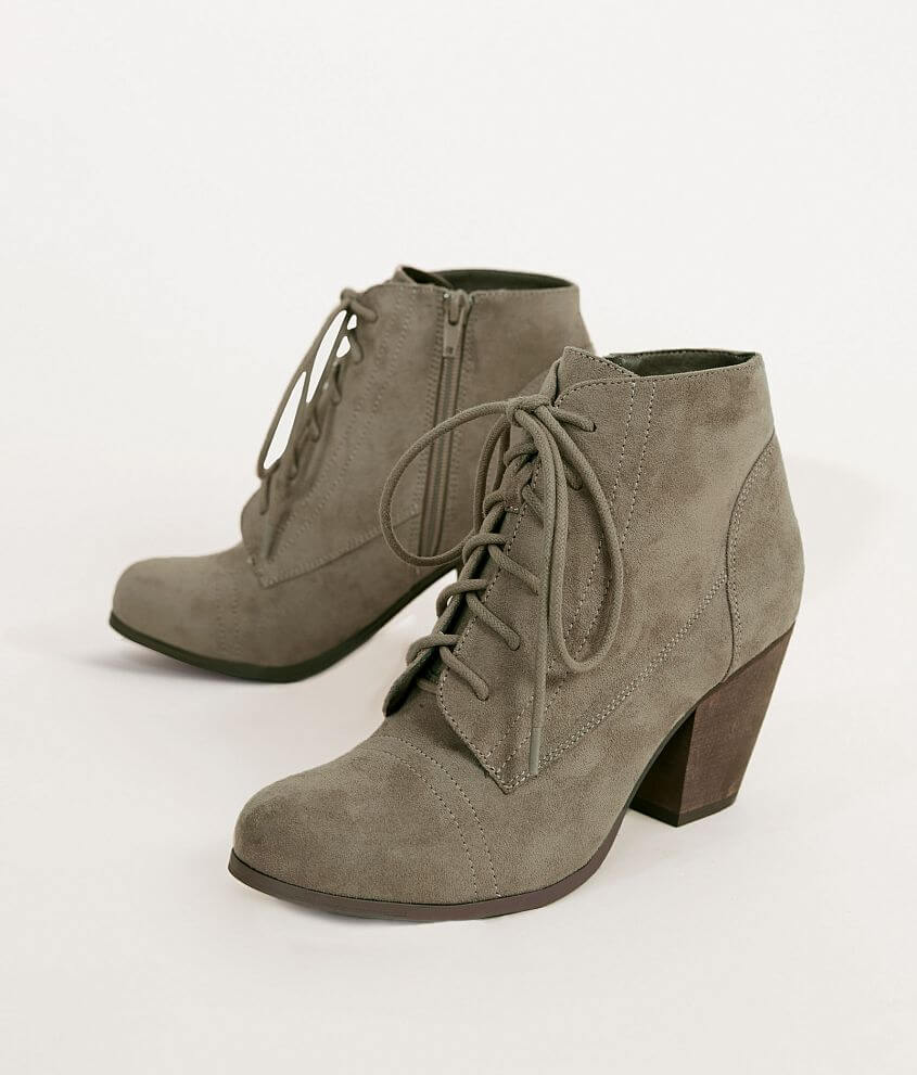 Not Rated LBP Shoe - Women's Shoes in Taupe | Buckle