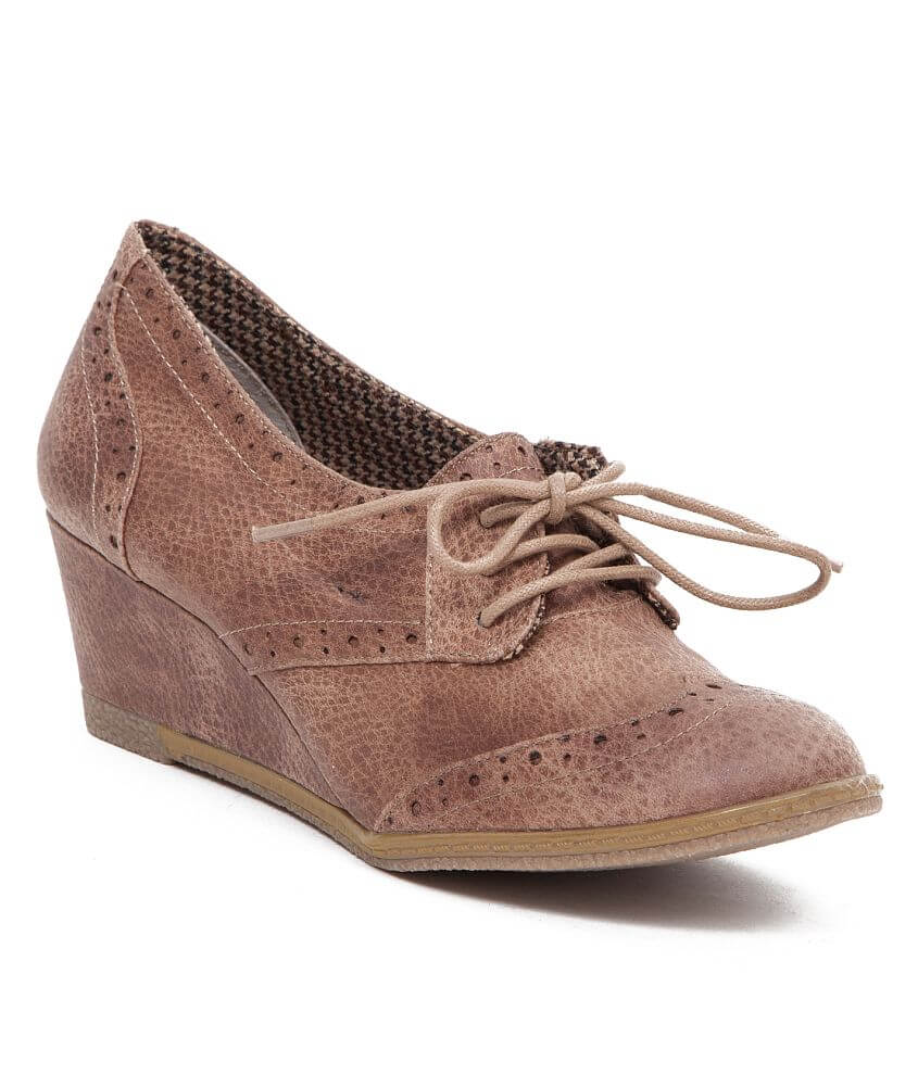 Oxford wedge outlet heels