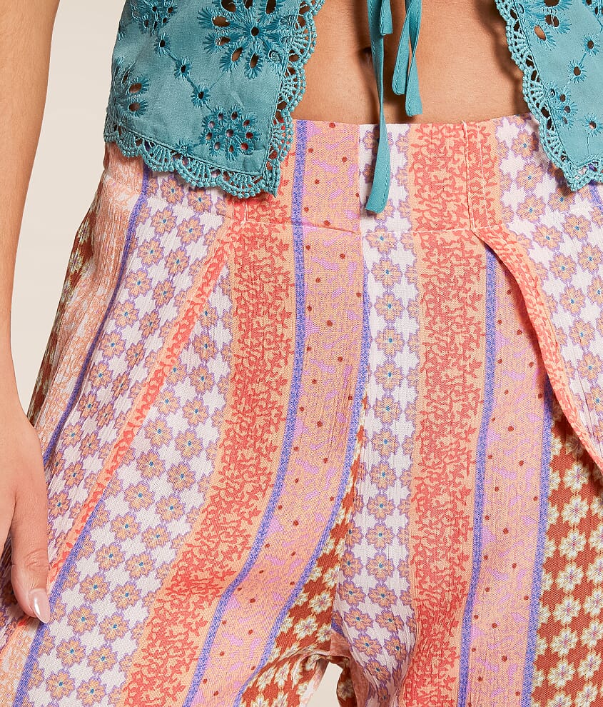 Split Spirit Wide Leg Pant