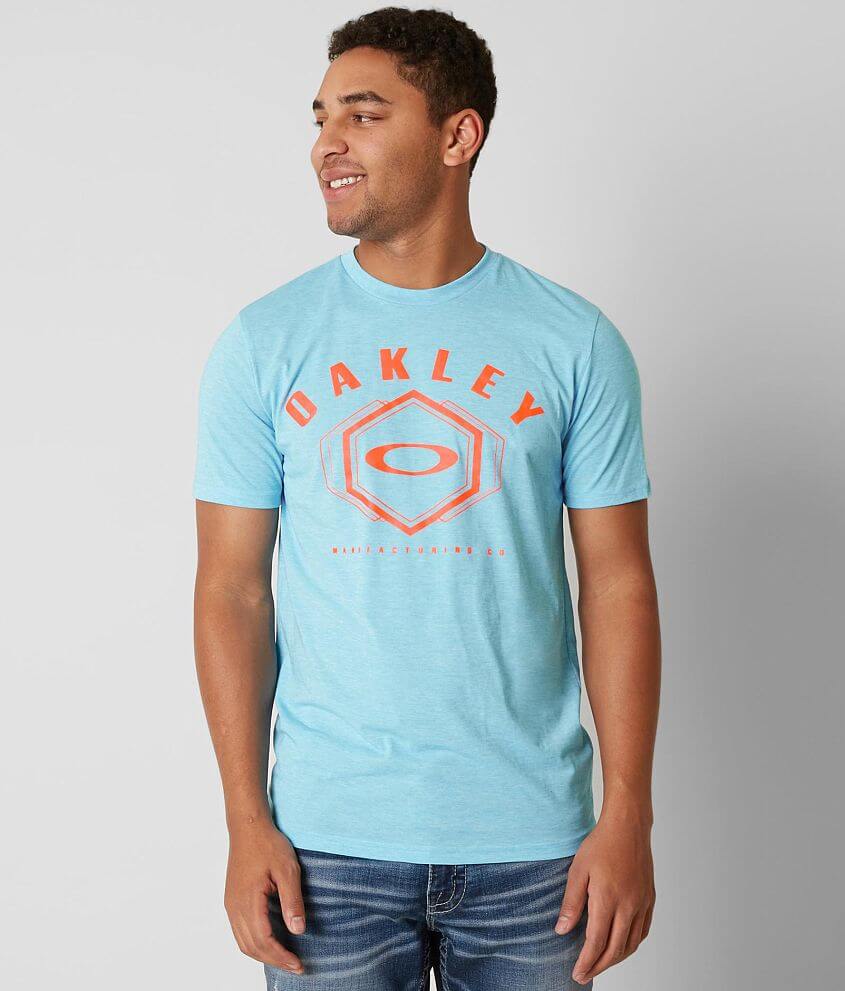 Oakley O-Triple Hex O Hydrolix&#8482; T-Shirt front view