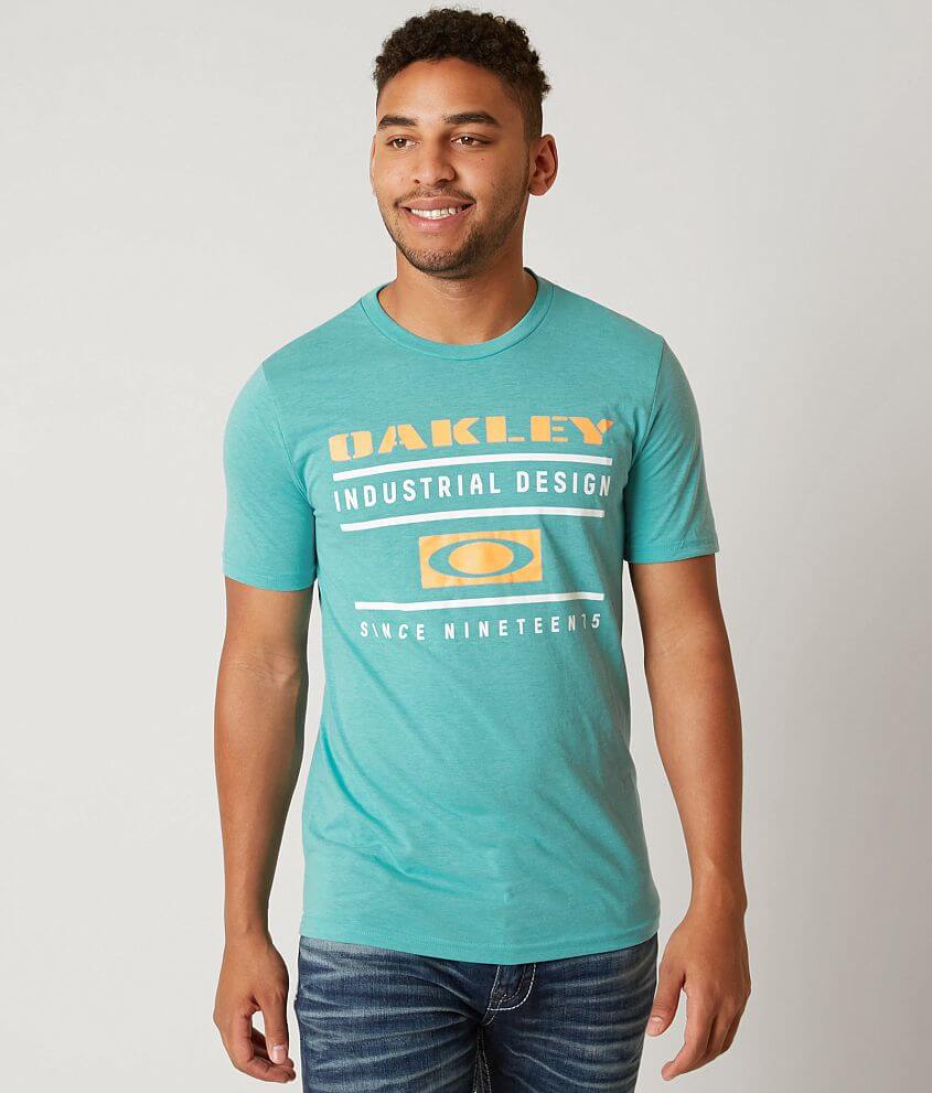 Oakley Industrial O Hydrolix™ T-Shirt - Men's T-Shirts in Neo Viridian ...