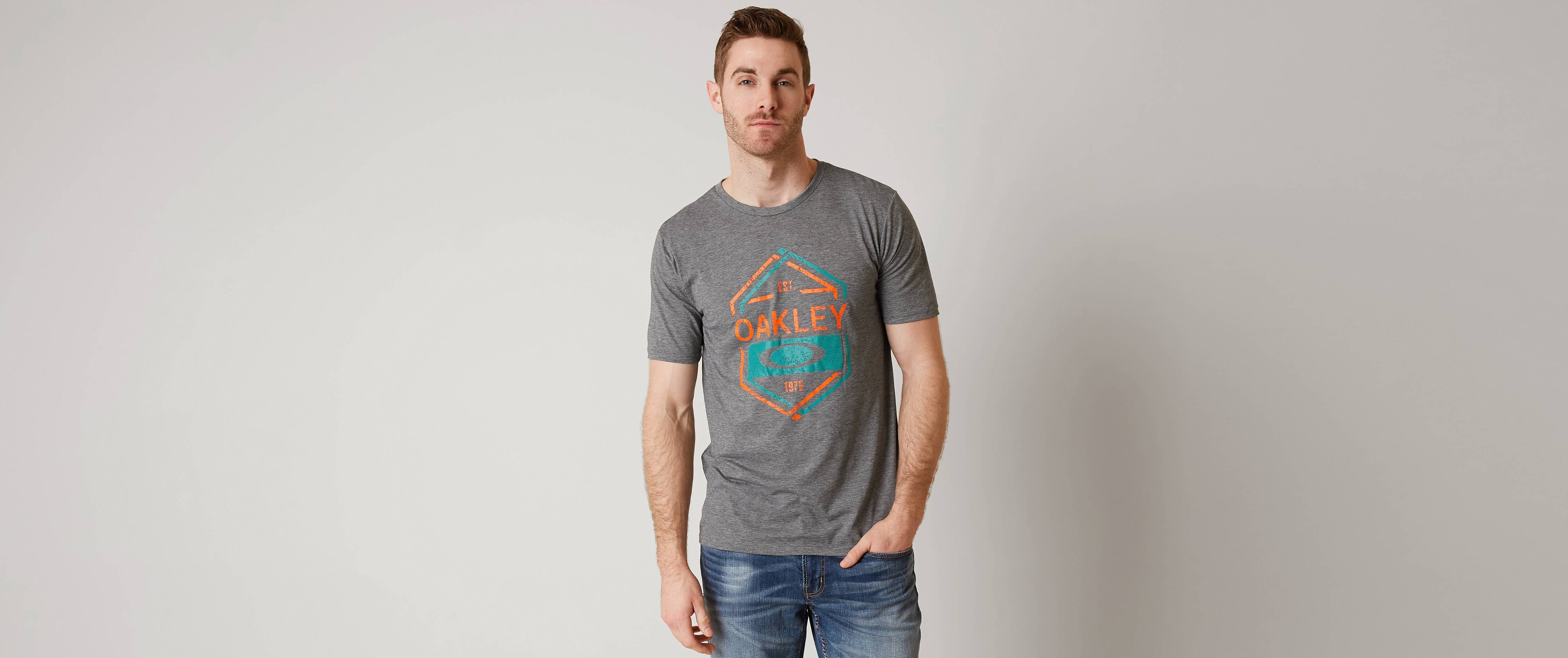 Oakley Double Hex O Hydrolix&trade; T-Shirt