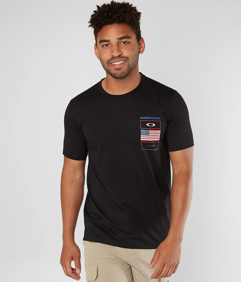 Oakley Texas T-Shirt - Men's T-Shirts in Blackout | Buckle