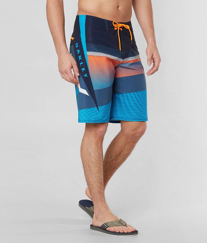 Oakley Gnarly Wave Boardshort - Men's Swimwear in Fathom | Buckle