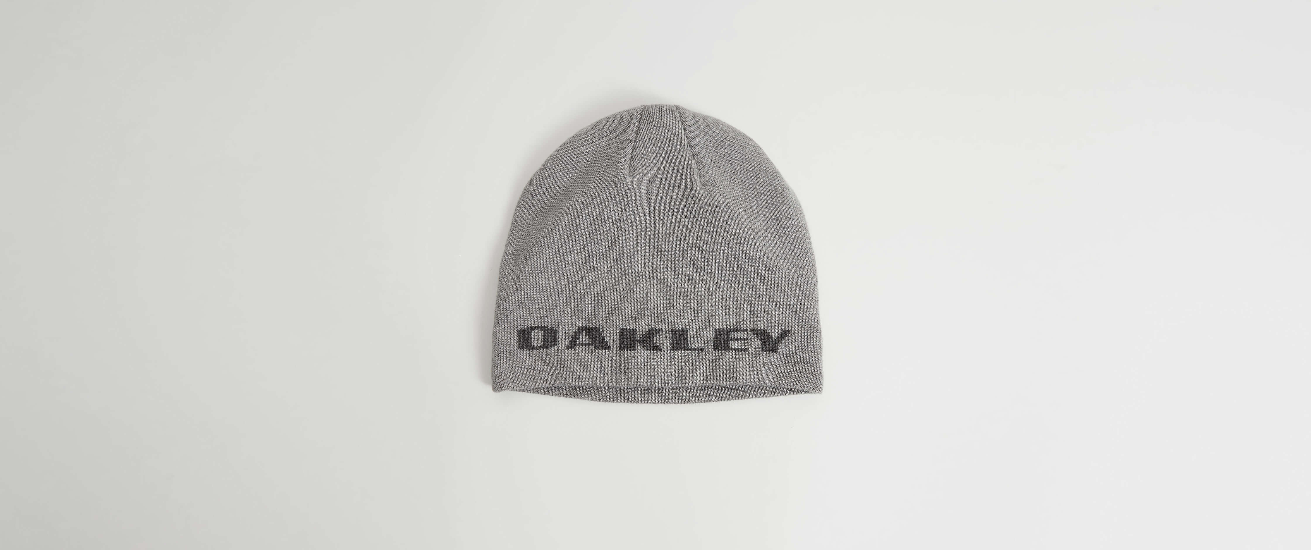 Oakley Rockslide Beanie - Clothing in Oxide | Buckle