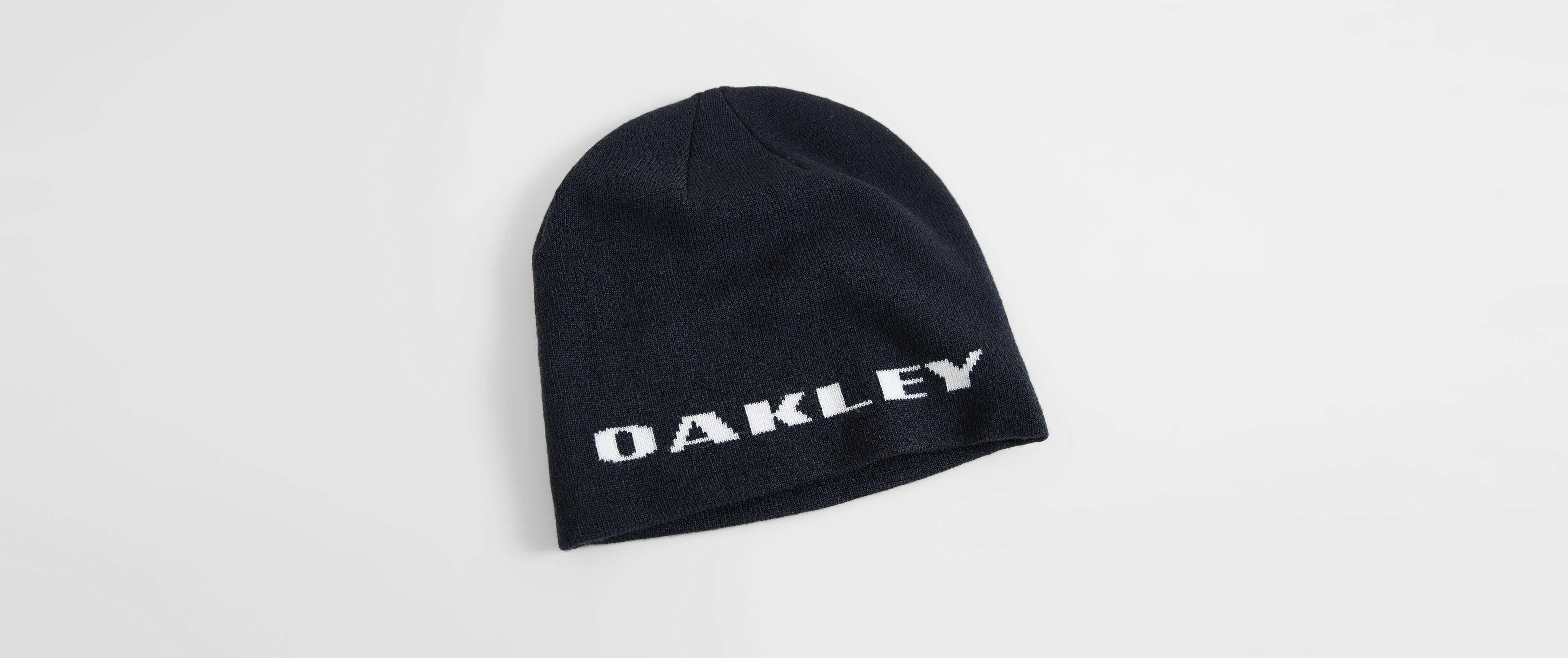 Oakley Rockslide Beanie Clothing in Fathom Buckle