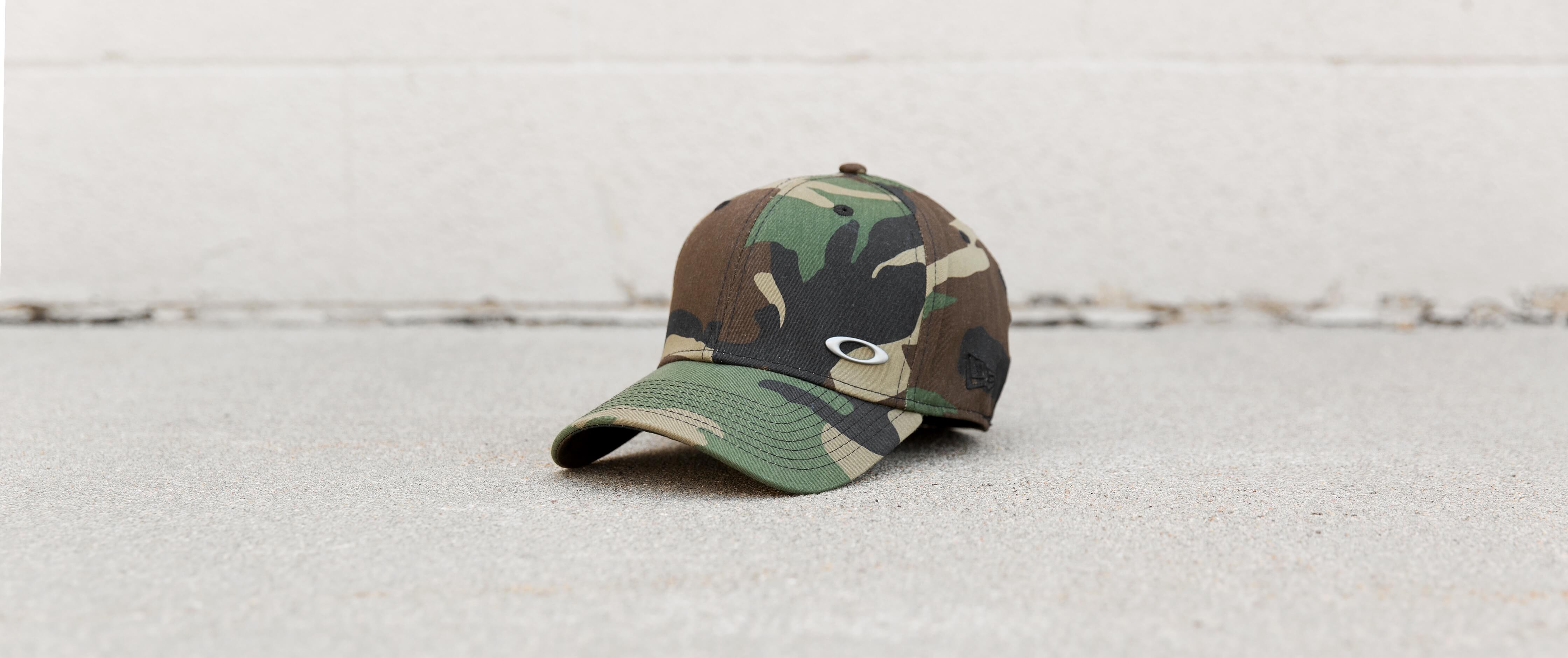 oakley camo cap