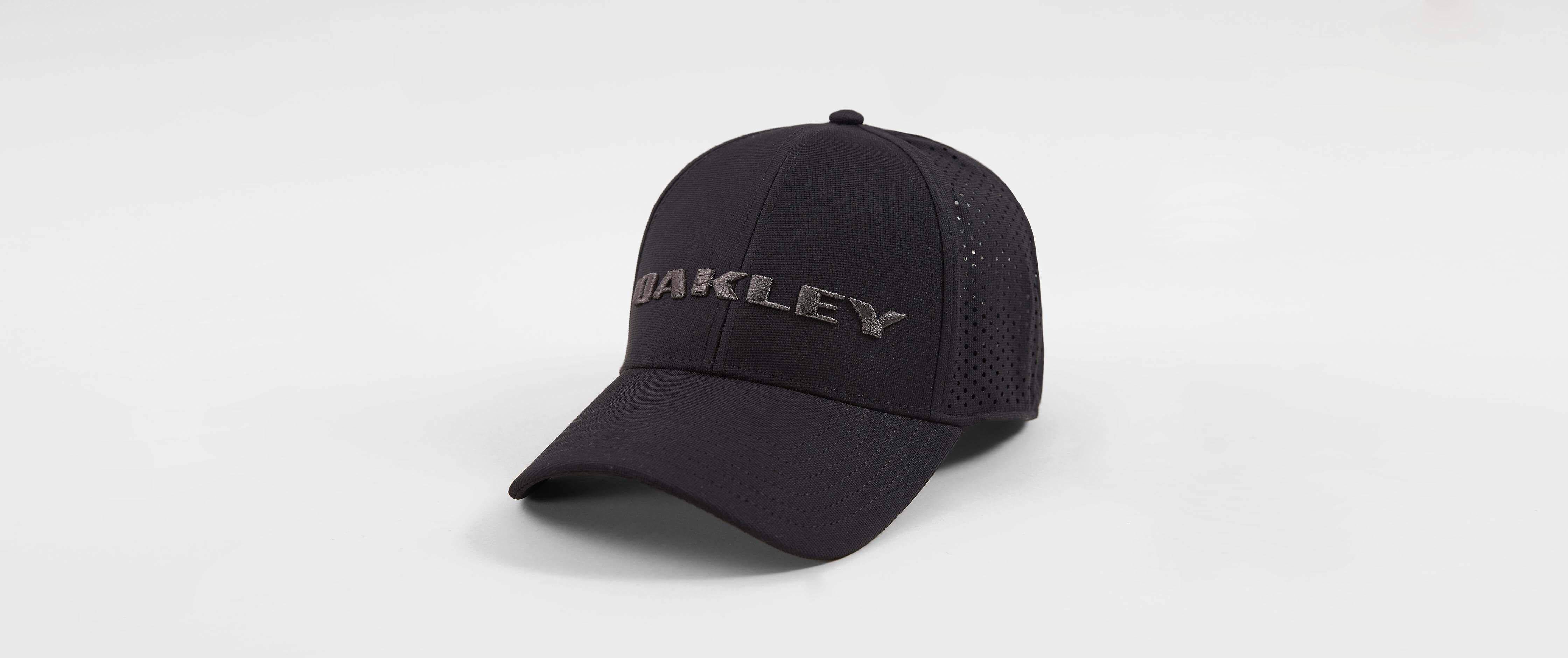 Oakley Tincan Stretch Hat Men s Hats In Blackout Buckle
