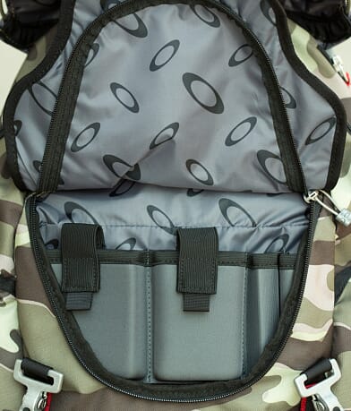 Oakley Kitchen Sink Backpack MISC_DETAIL_2