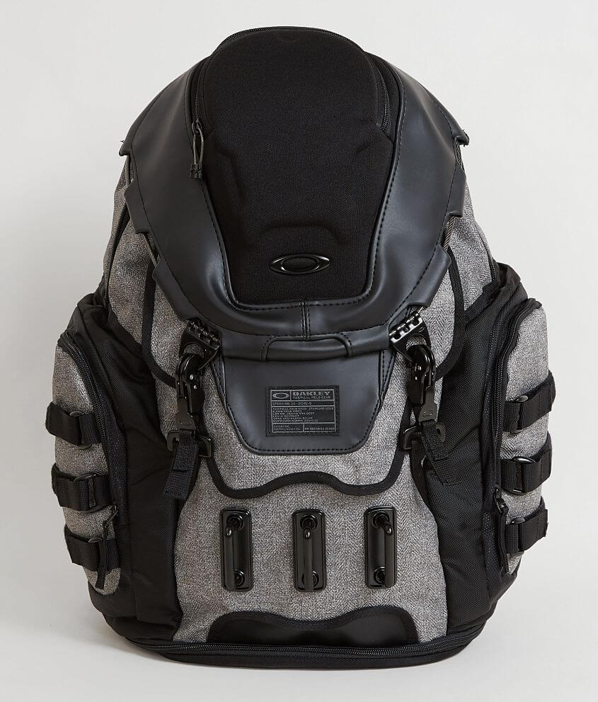 Oakley Kitchen Sink Backpack Men S Bags In Grigio Scuro