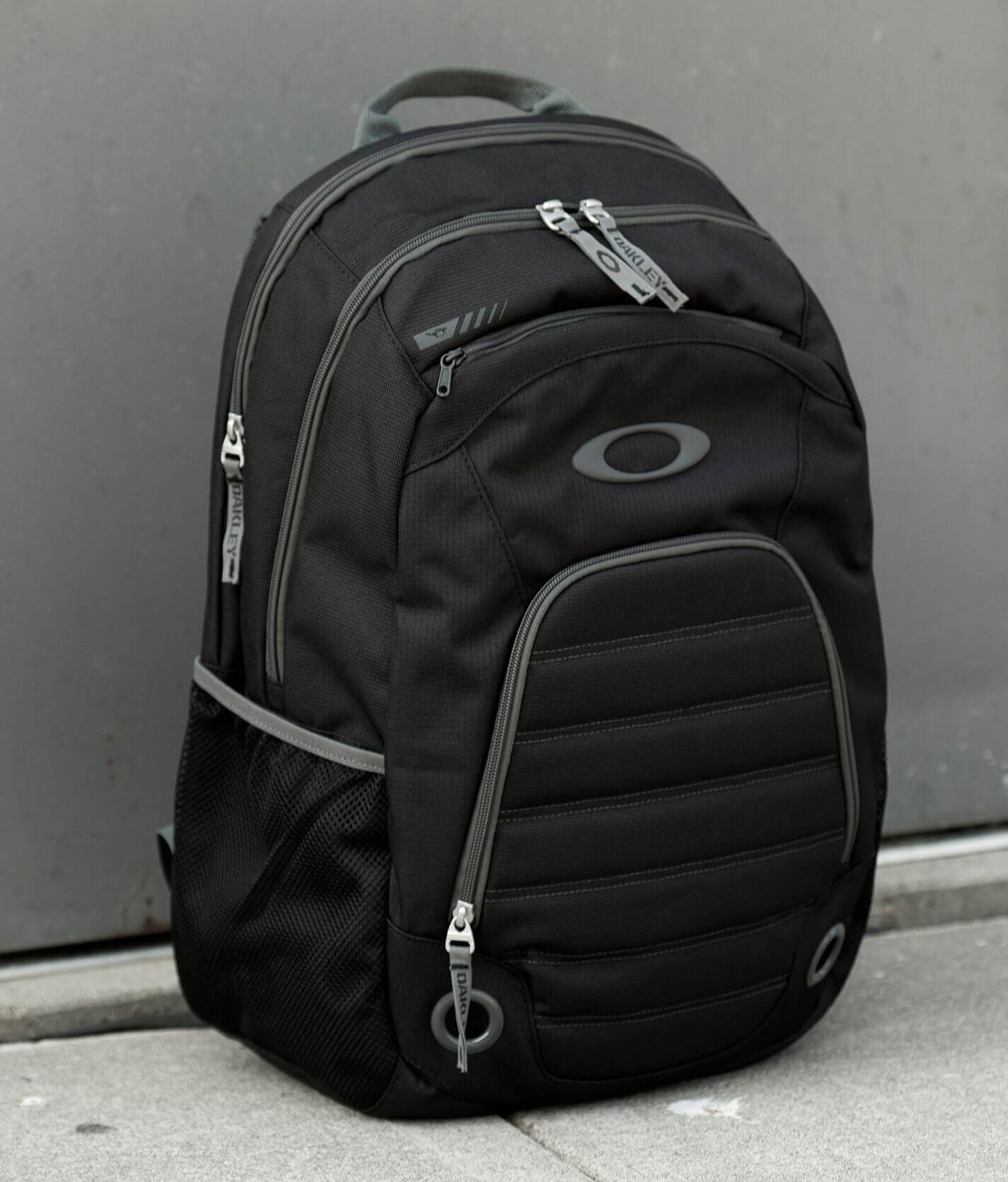 Oakley gearbox backpack best sale