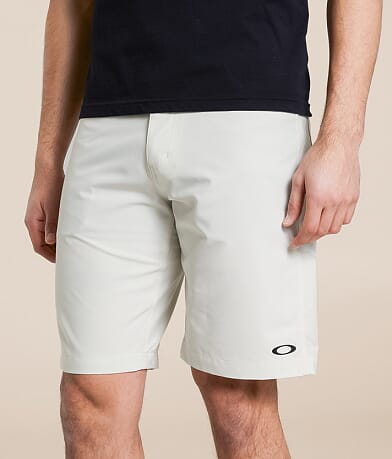 Oakley Baseline Hybrid Stretch Walkshort front view