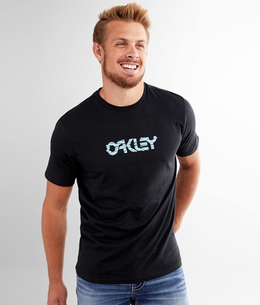 Oakley Cut Logo T-Shirt - Men's T-Shirts in Blackout | Buckle