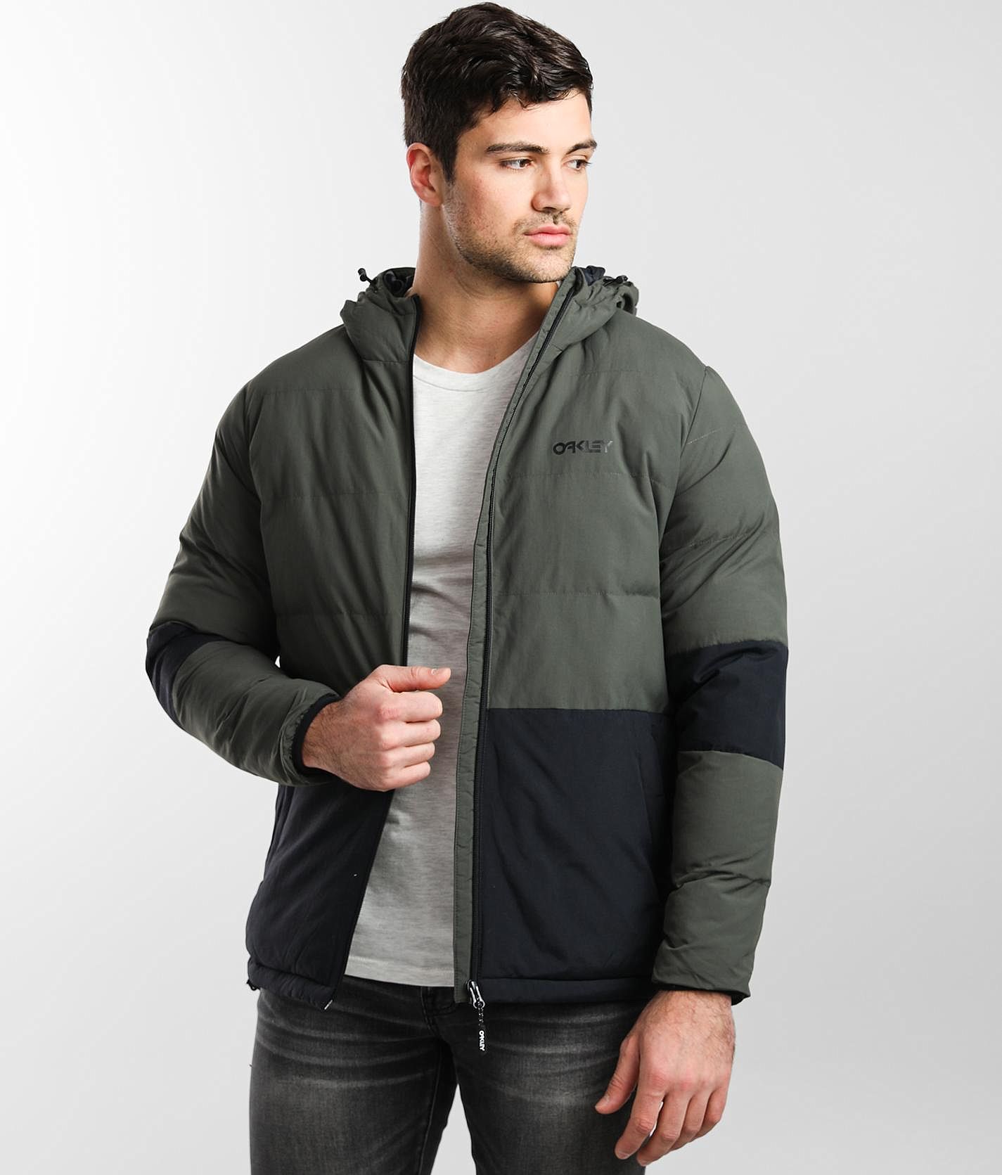 Oakley Insulated Puffer Jacket - Men's Coats/Jackets in New Dark Brush |  Buckle
