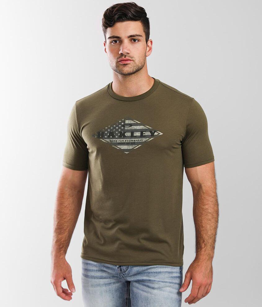 Oakley Diamond American O Hydrolix&#8482; T-Shirt front view