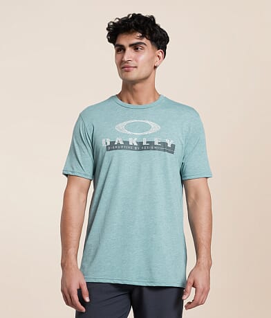 Oakley Wavelength O Hydrolix™ T-Shirt front view