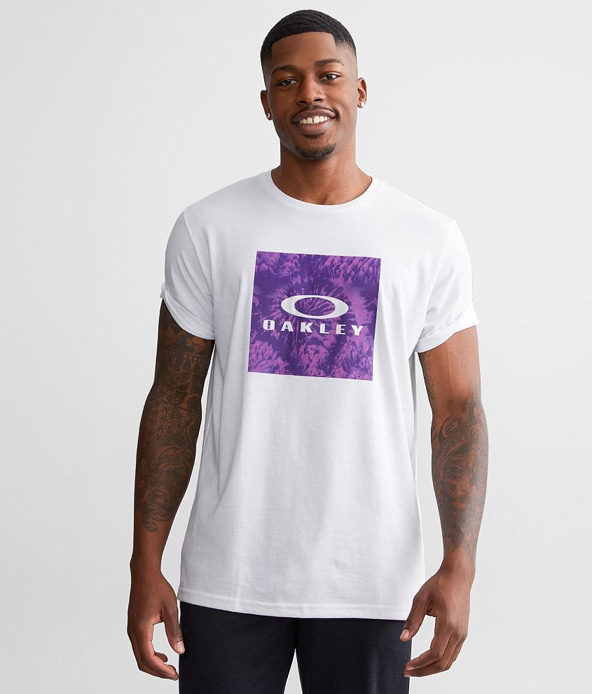 Oakley Camiseta Premium Quality - Branco/Branco