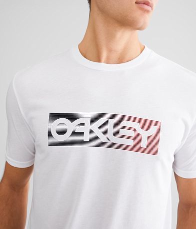 Oakley Gradient Lines O Hydrolix&#8482; T-Shirt misc detail 1 view