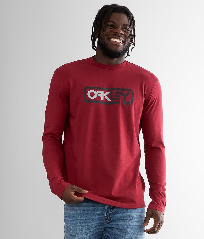 Oakley Locked In T-Shirt - Men's T-Shirts in Iron Red | Buckle