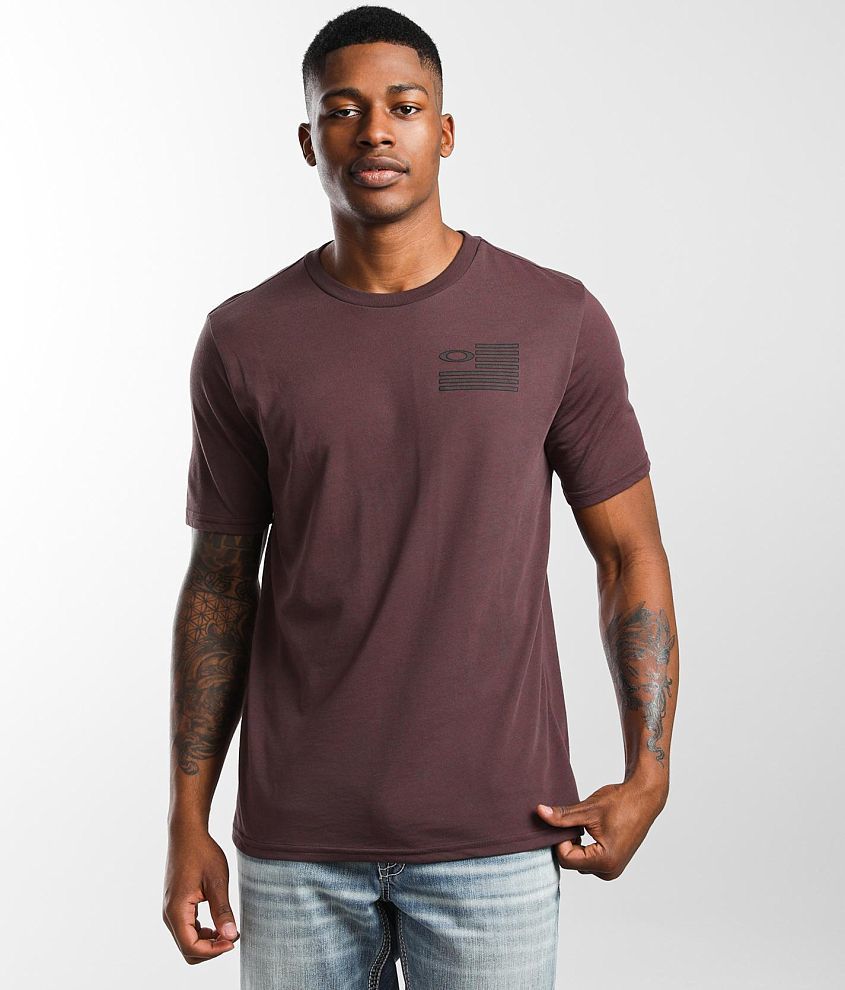 Oakley Flag O Hydrolix&#8482; T-Shirt front view
