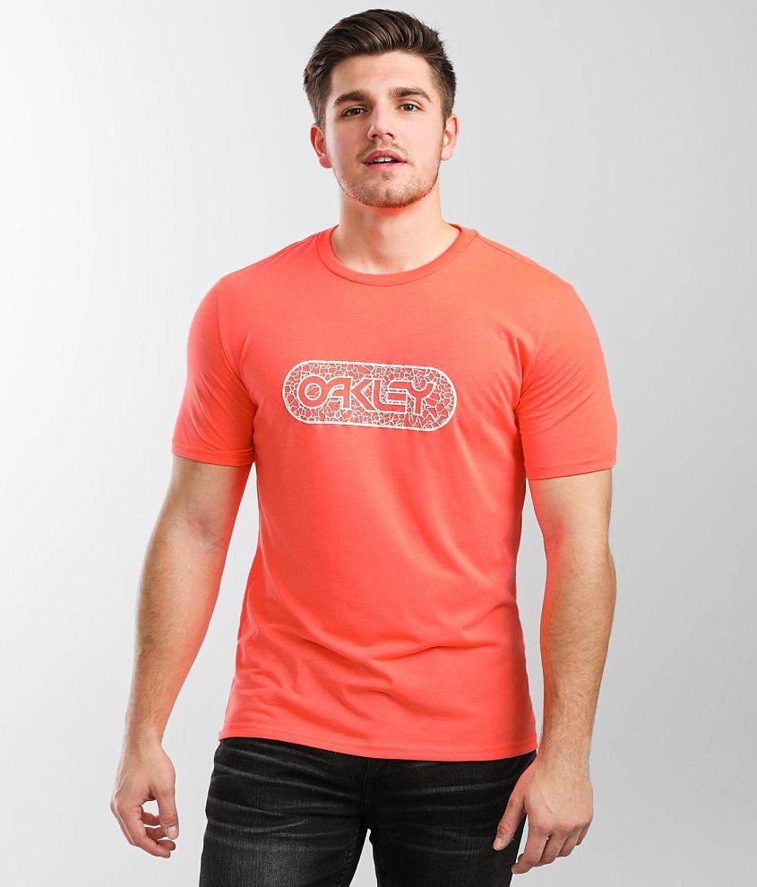 Oakley Crackle O Hydrolix&#8482; T-Shirt front view
