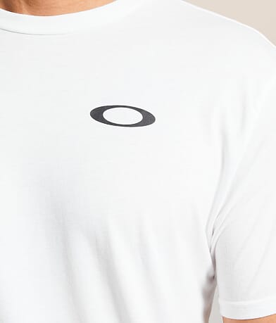 Oakley SI Built To Protect T-Shirt misc detail 1 view