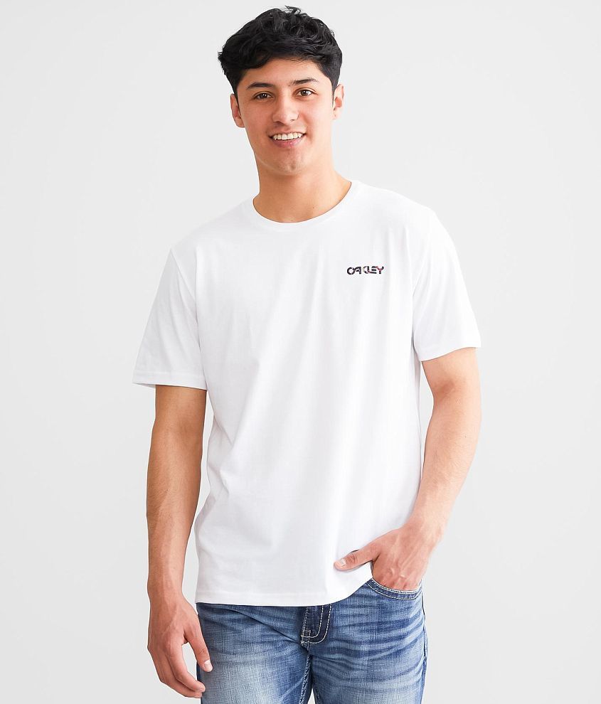 Oakley Wynwood Bark T-Shirt - Men's T-Shirts in White | Buckle