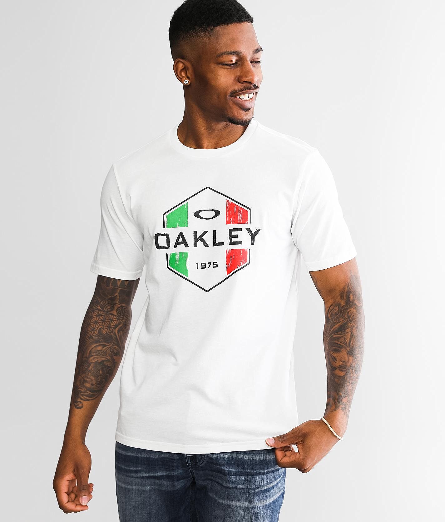 Oakley Mexico Hex T-Shirt - Men's T-Shirts in White | Buckle
