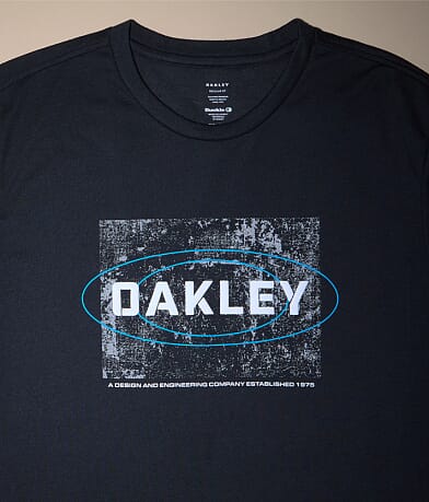 Oakley Concrete Stencil O Hydrolix&#8482; T-Shirt misc detail 2 view
