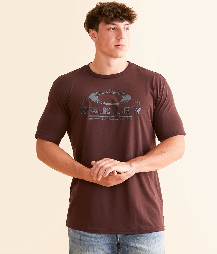 Oakley Diamond O Stack O Hydrolix&#8482; T-Shirt front view