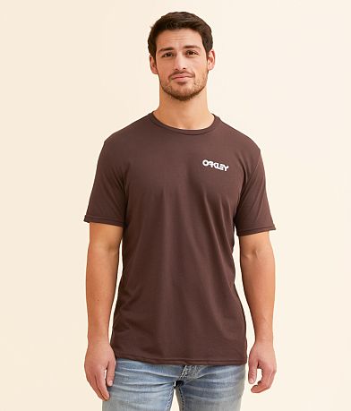 Oakley t shirt price hot sale