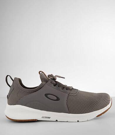 Oakley cheap tennis shoes