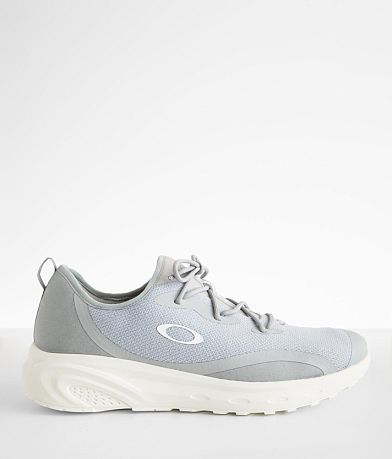 Oakley Lennox Sneaker front view