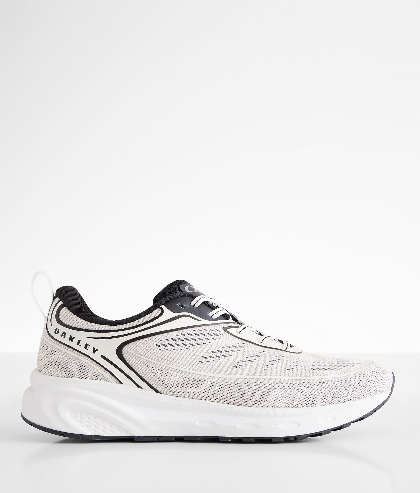 Oakley Spus OS Sneaker - Men's Shoes in White | Buckle