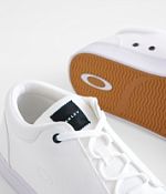 Oakley Banks Low Sneaker - Men display picture 3