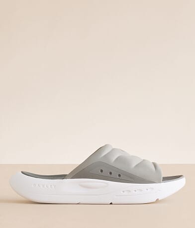 Oakley Studio Slide front view