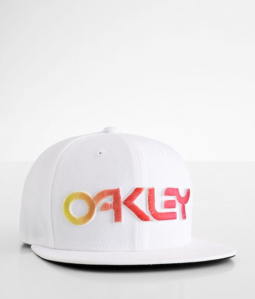 White oakley hot sale hat