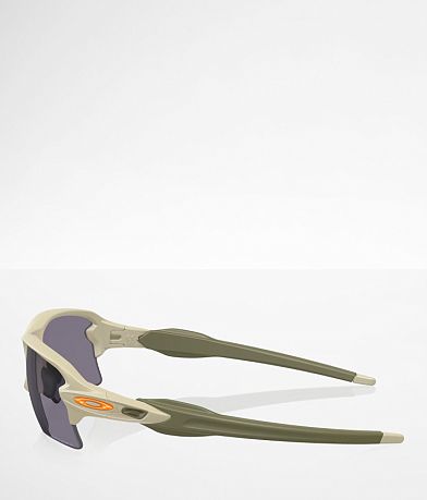 Oakley Flak&#174; 2.0 XL Prizm&#8482; Sunglasses misc detail 2 view