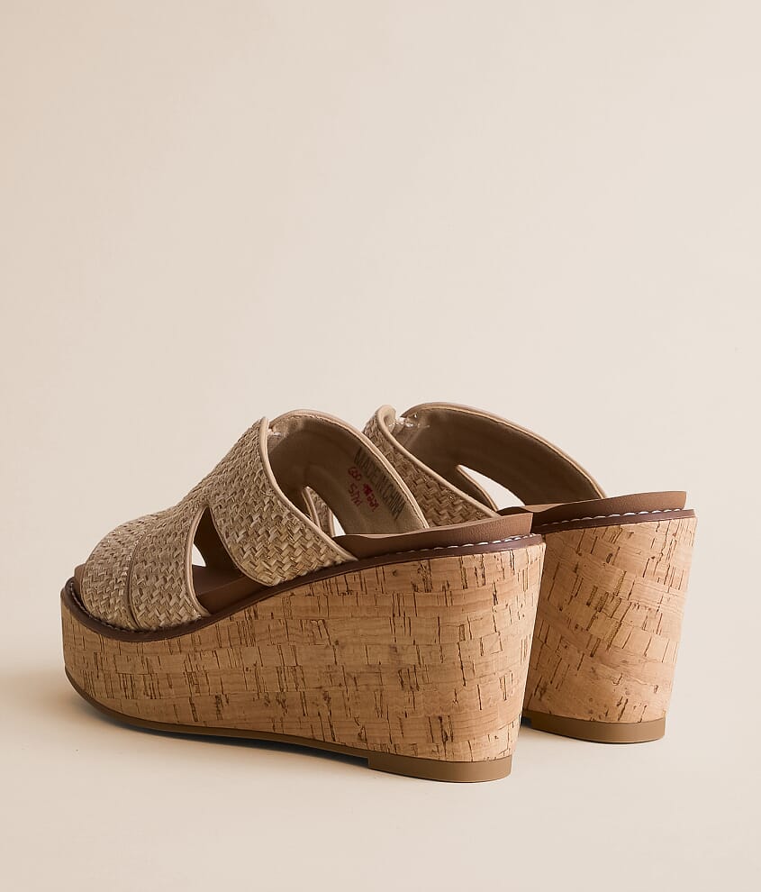 Flynn Raffia Wedge Sandal