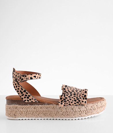 Pierre Dumas Ruffled Platform Sandal MISC_DETAIL_1