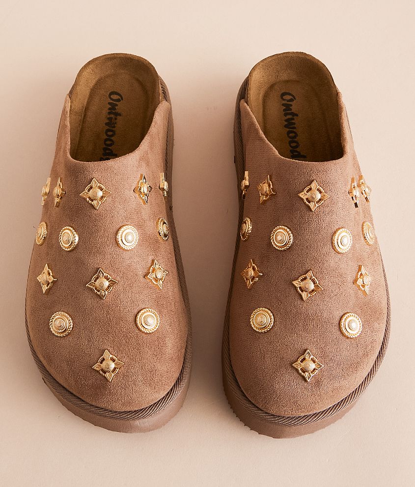 Sunday Studded Mule