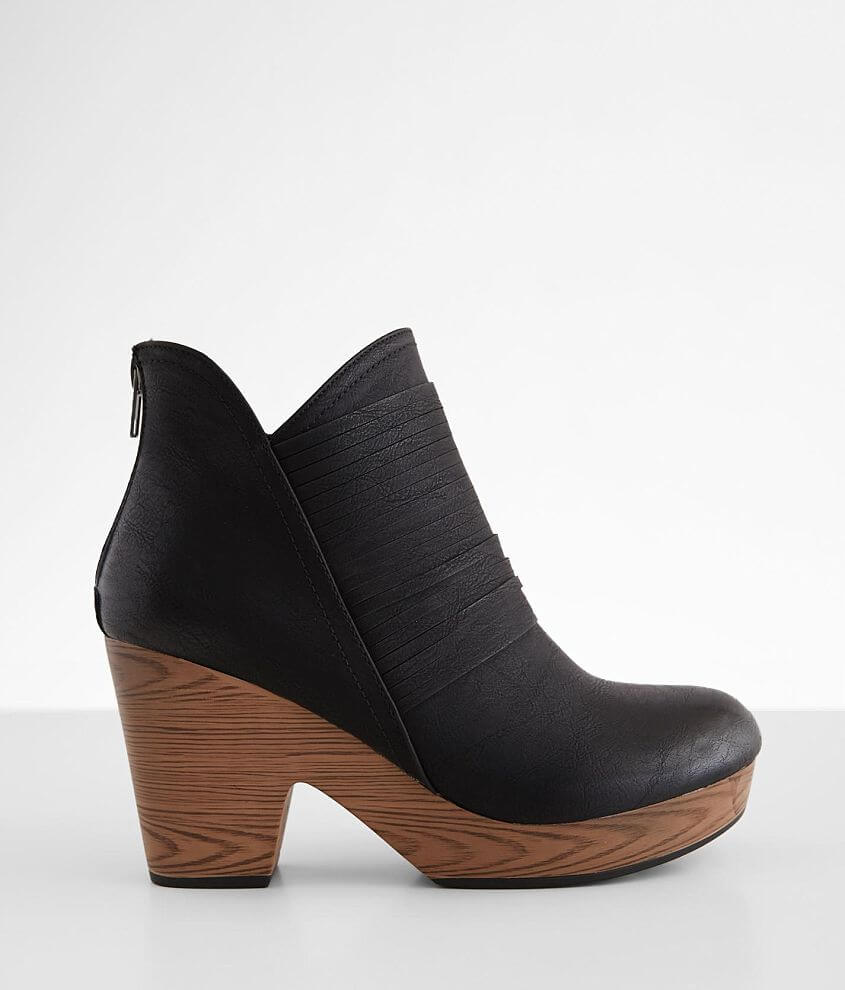 Clog 2024 ankle booties