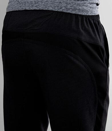 O&apos;Neill Interval Hybrid Stretch Walkshort back pocket view