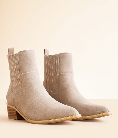 Naughty Monkey Leonor Leather Ankle Boot misc detail 1 view