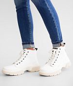 Palladium Pallawave Sneaker - Women's Shoes in Star White
